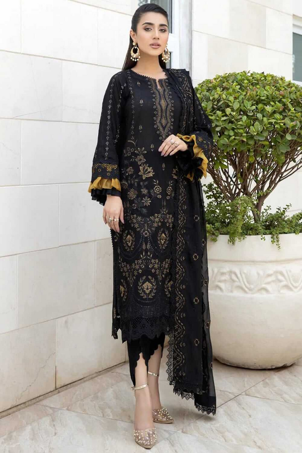 Baroque 3Pcs Lawn Embroidered Q967