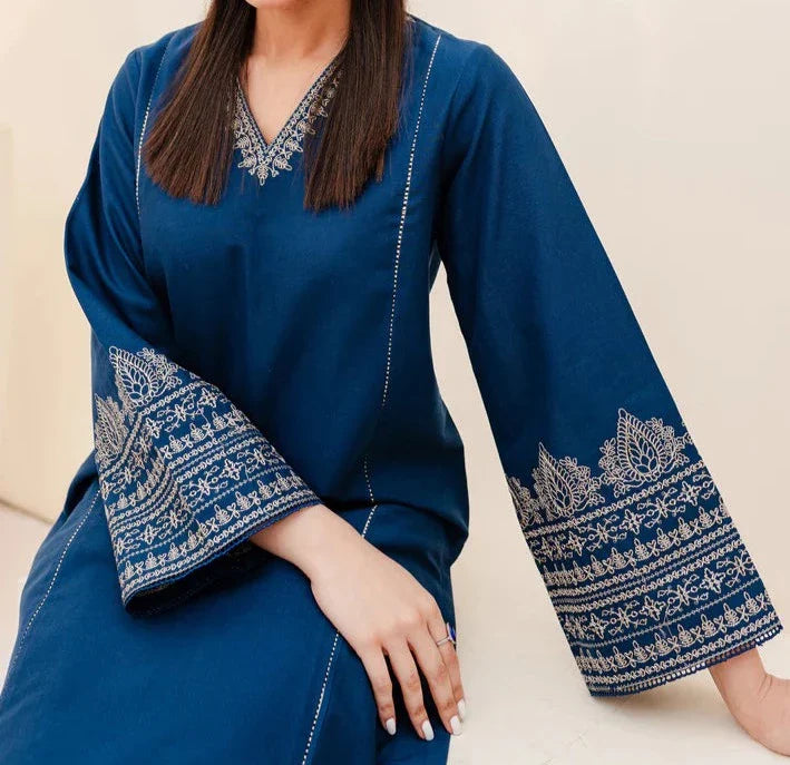 Urge 2Pcs Lawn Embroidered A922