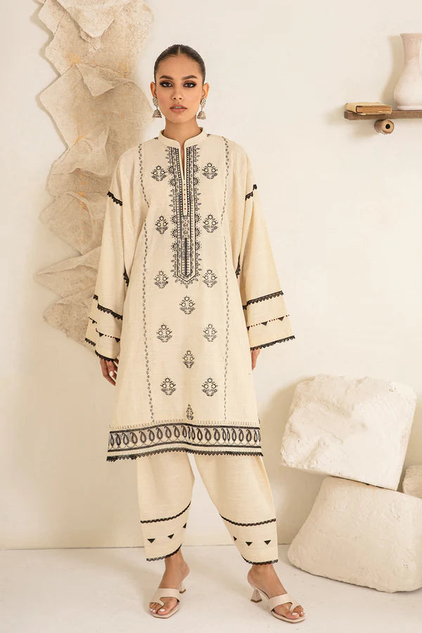 Urge 2Pcs Lawn Embroidered A918