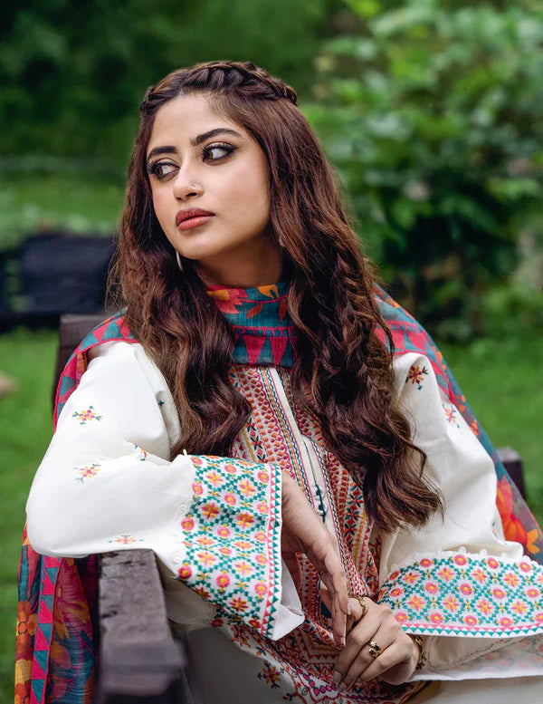 Sapphire 3Pcs Lawn Embroidered A943