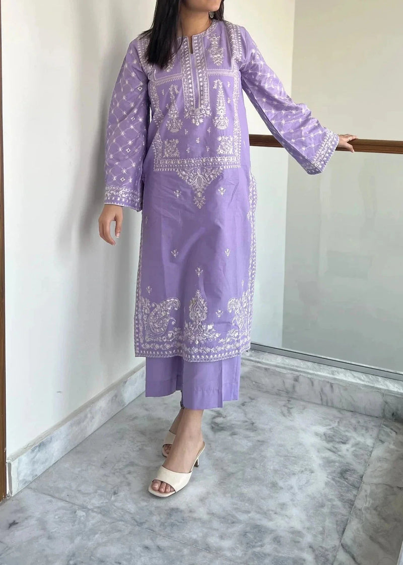 Urge 2Pcs Lawn Embroidered A925