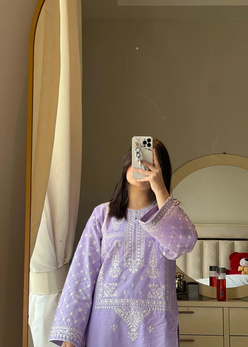 Urge 2Pcs Lawn Embroidered A925