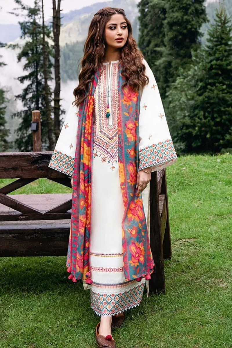 Sapphire 3Pcs Lawn Embroidered A943