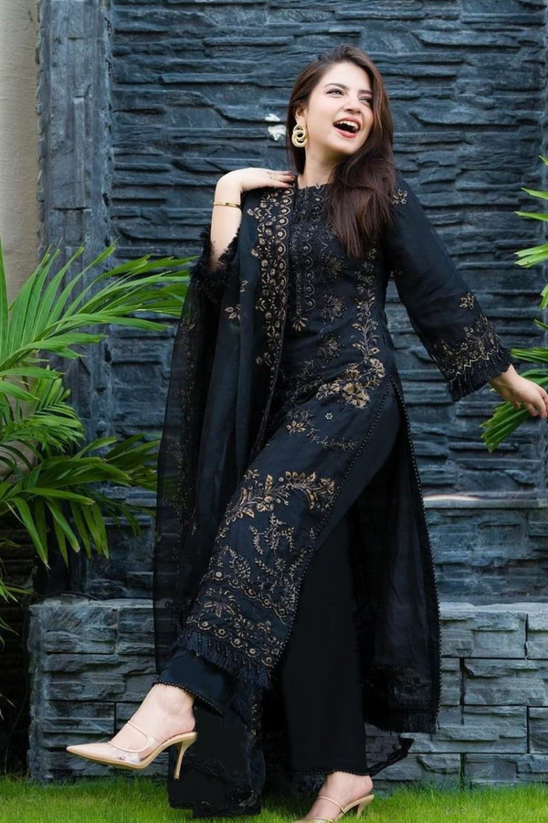 Khaadi 3PC LAWN EMBROIDERED A198